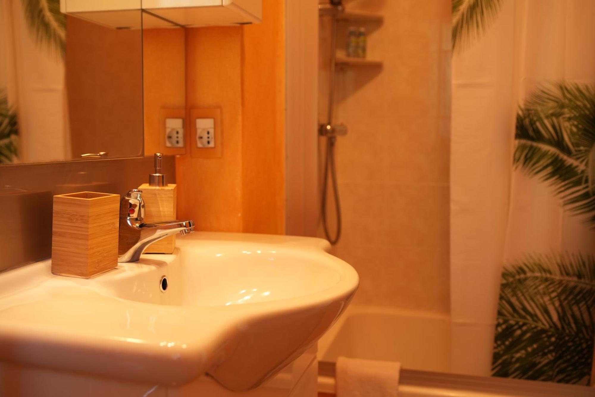 Apartamento Welcomely - Casa Porta Di Cielo Dervio Exterior foto